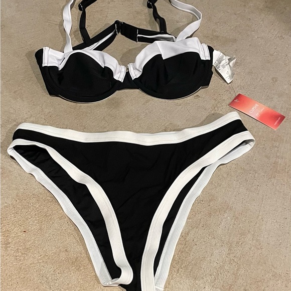 CUPSHE Colorblock Underwire Bikini Top & V-Waist Bottoms Set M NWT - Picture 3 of 5